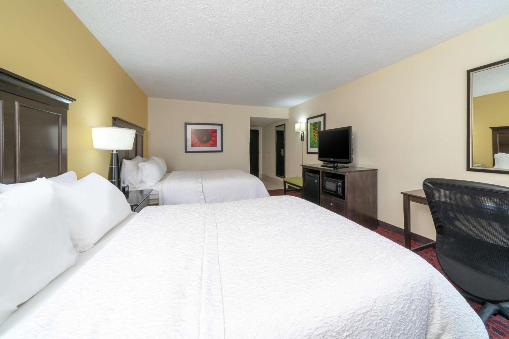 Hampton Inn Hopewell Fort Gregg-Adams Exteriör bild